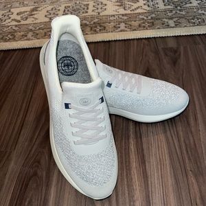 Peter Millar Hyperlight Apollo Sneaker Tennis Shoe Never Worn Size 12